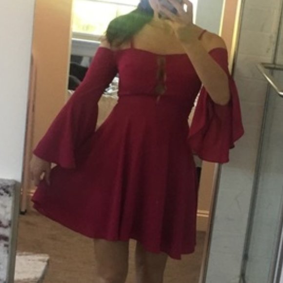 BEBE ‘Lattice Detail Woven Dress’ Flutter Sleeve ii - Picture 2 of 8